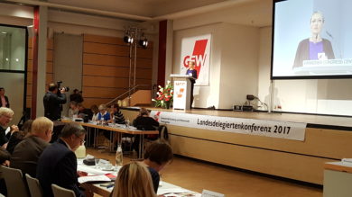 Pooth wird fast einstimmig zur GEW-Vorsitzenden gekürt
