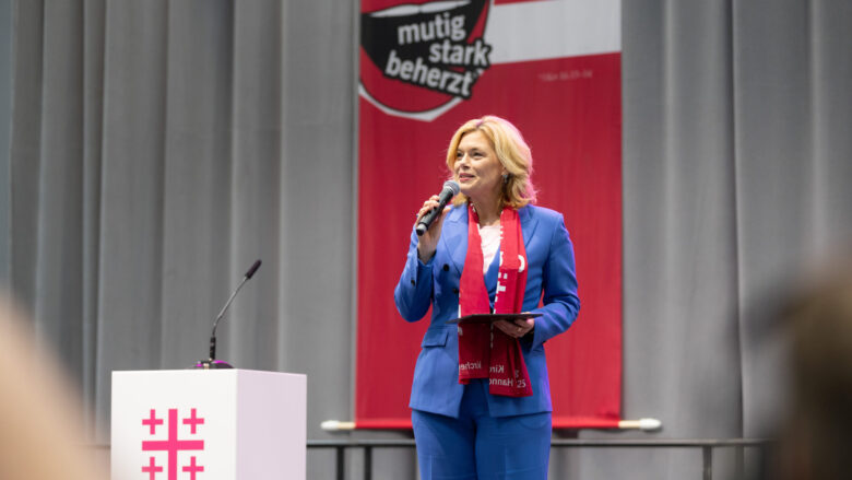 Bibelarbeit | Julia Klöckner. Mut zum Aufbruch / Matthäus 28,1-10.