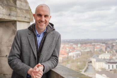 Rückendeckung für Belit Onay: Ratsmitglieder von Volt und Die Partei laufen über