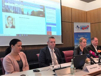AfD beteuert: Wir haben nicht vor, auch nur einen Lehrer an den Pranger zu stellen