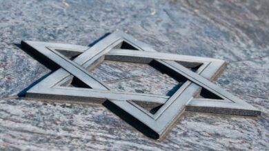 Experten bewerten Antisemitismus als „niedrigschwelliges Alltagsphänomen“