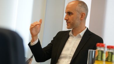 Hannover-OB Onay: „Man sollte doch miteinander reden, oder?“