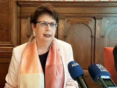Das momentan segensreiche Wirken der Europaministerin Birgit Honé