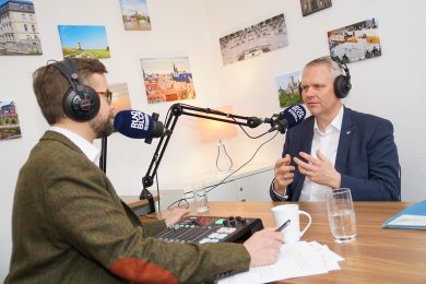Thümler im Podcast: „Wir müssen die Ukraine sichtbar machen“
