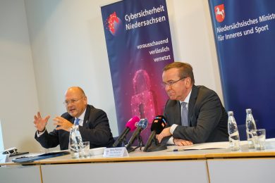Cyber-Kriminalität: Schönbohm will Schablonen-Lösung für Städte
