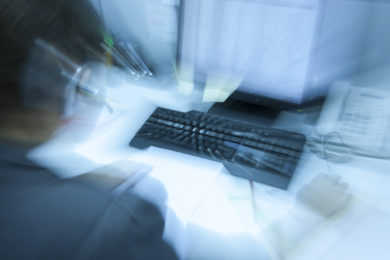 Bereitschaftsarzt sieht gravierende Probleme bei Notfall-Nummer 116-117