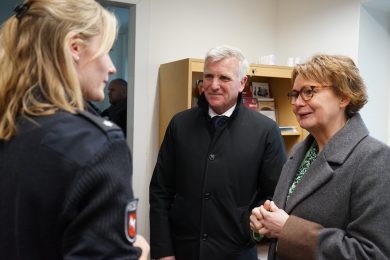 Behrens wagt den Schnitt: Polizeipräsidenten sind künftig keine politischen Beamten mehr