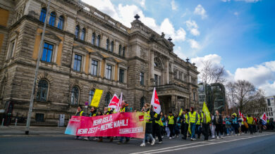 Kommunale Arbeitgeber zufrieden mit Tarifabschluss für öffentlichen Dienst