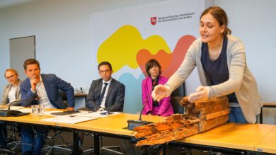 Land saniert Marienburg ab April 2024 und streitet sich weiter mit dem Pächter