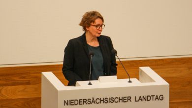 CDU will Polizei und Feuerwehr besser ausrüsten – Rot-Grün warnt vor „Aktionismus“