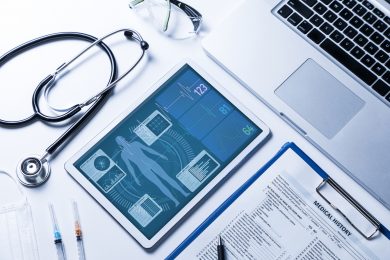 AOK-Chef Peter: Krankenkassen müssen an die Impfdaten der Versicherten heran