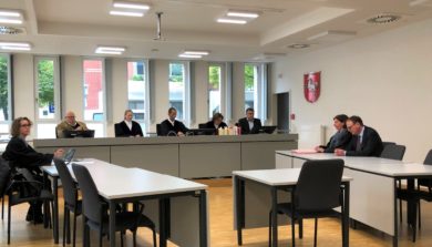 Rathausaffäre vor Gericht: Büroleiter von OB Schostok muss illegale Zulage zurückzahlen