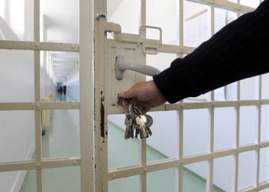 Warum es in Niedersachsen keine Pflegeabteilungen für schwerstkranke Häftlinge geben soll