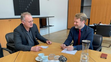 Finanzminister Heere: Wir werden 2023 ein erstes Zeichen für mehr Klimaschutz setzen