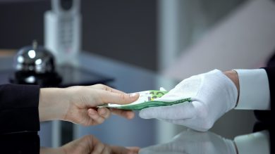 „Halbgare Vorschläge“: Unternehmer fordern besseres Konzept für Bettensteuer
