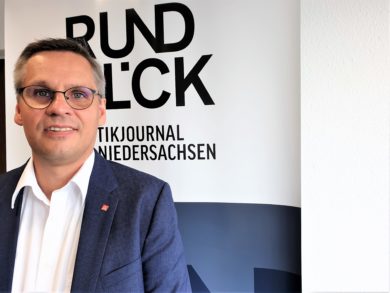 „Der Verbrennungsmotor wird nicht von heute auf morgen überflüssig sein“