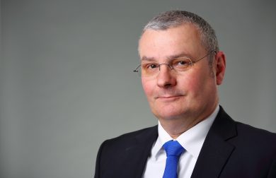 Diakonie-Chef Lenke warnt: Kürzungen im Bundeshaushalt werden Armut verschärfen
