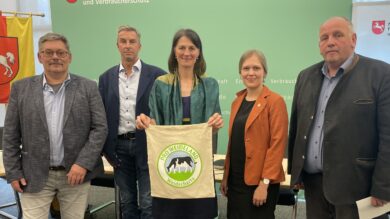 Weidemilch-Bündnis: Staudte kommt gegen den Handel nicht an
