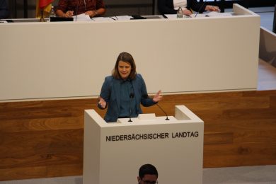 Wahlversprechen gebrochen? Hamburg und Weil verweisen auf „schwierige Situation“