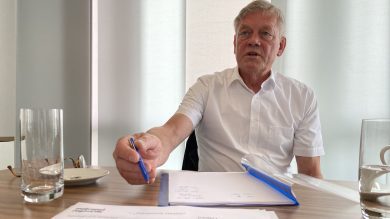 Herzchirurg Haverich rät: Firmen sollen Bewegung in den Arbeitsalltag einbauen