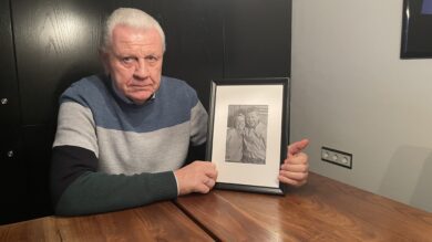 „Pflegende Angehörige müssen lernen, mit Tränen in den Augen zu lächeln“