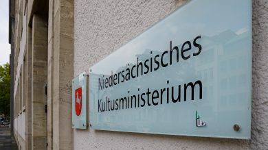 Kultusministerium bezeichnet Panne bei Politik-Abi-Klausur als „bedauerlich“