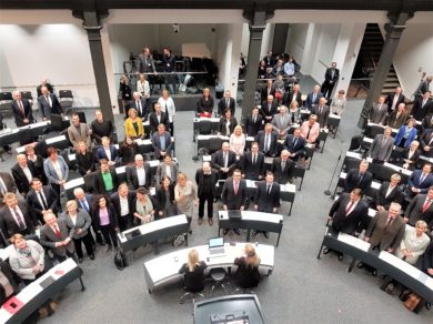 Neue ZDF-Umfrage: CDU und SPD bei 33 Prozent