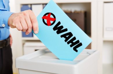 Angeklagte im Quakenbrücker Wahlfälscherprozess schweigt