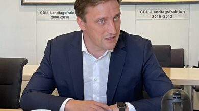 Lechner lobt Wirtschaftsminister und rügt Ministerpräsidenten