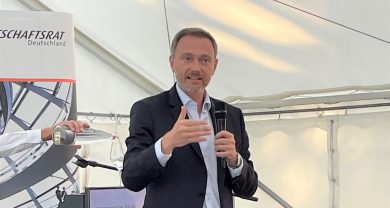 „Immer neue Schulden? Das kann sich die Bundesrepublik nicht leisten“