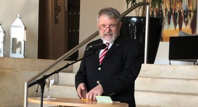 Mädge: Ohne Wohnungsgesellschaft und eigene Klinik sind die Kommunen zahnlos