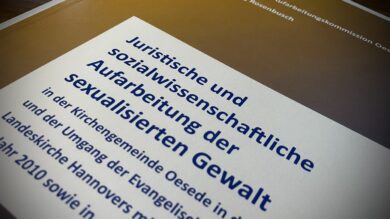 Kommission deckt Vertuschung bei Missbrauch in Kirchengemeinde auf