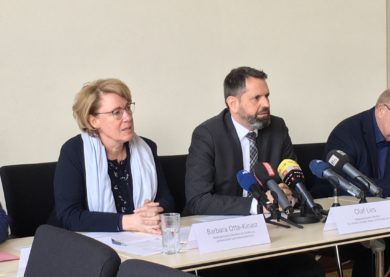 Trotz Volksbegehren: Lies streitet für Naturschutzvertrag
