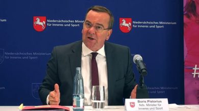 Kommunale Arbeitgeber verteidigen Flächentarif gegen Abwanderungstendenzen