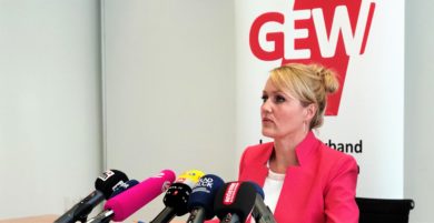 GEW-Chefin fordert Corona-Hotline für Lehrer