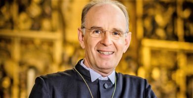 Wird Staatskirchenleistung geändert? Landesbischof kurbelt Spekulationen an