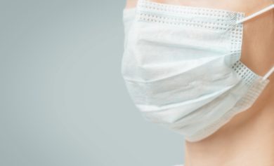 Neue Virusvariante: Regierungssprecherin rät zum Masketragen im Gedränge