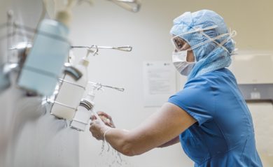 Rundblick: Millionensumme für Schutzmasken und Testzentren wird noch heute bereitgestellt