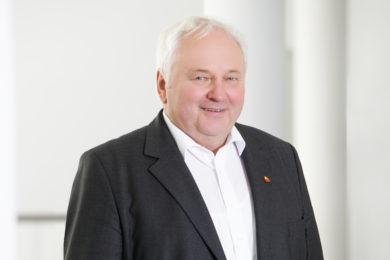 Wer wissen will, wie man Wahlkreisarbeit leistet, sollte Heiner Schönecke fragen