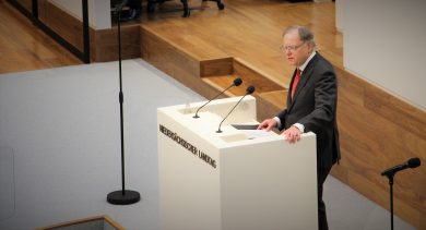 Hat die Opposition die richtigen Werkzeuge, um die Regierung zu kontrollieren?