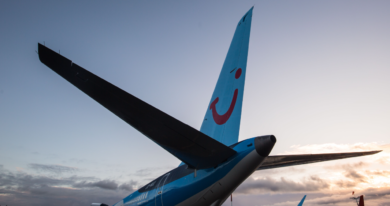 Althusmann und Arbeitnehmer warnen vor einem Kahlschlag bei der Tui-Fly