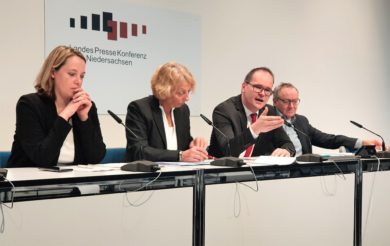 Kultusministerium bereitet sich auf Kraftakt für Wechsel von G8 auf G9 vor