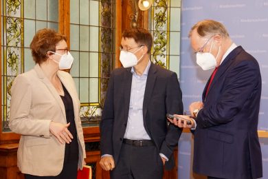 Behrens: Ab April werden wir alle Niedersachsen zur vierten Corona-Schutzimpfung auffordern