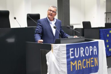 Braucht es ein Schulfach „Europa“? Schüler und Lehrer winken ab