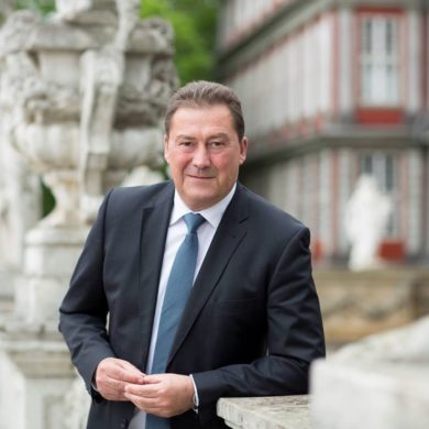 Lagosky für Nachbesserungen beim Konjunkturpaket