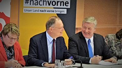 Ab heute sitzen sie nebeneinander: Weil und Althusmann übernehmen die Regierung