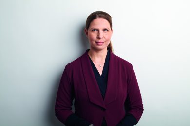 Regionalministerin Wiebke Osigus verleiht ALR-Hochschulpreis