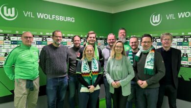 Mohrs führt die „Parlamentswölfe“: Politiker gründen offiziellen VfL-Wolfsburg“ Fanclub