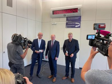 Zentgraf dreht die Schuldenuhr zurück