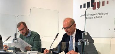 Steuerzahlerbund kritisiert Fehlplanung von Zuschuss-Jägern